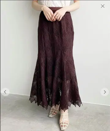 버건디 레이스 편직 플레어 스커트 M 사이즈