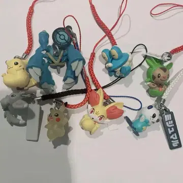 포켓몬 스트랩 8개