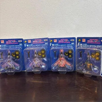 러키스타 x 마크로스 VF-25 메시아 이타 발키리 러키스타 Ver.