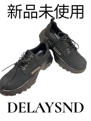 [ 미사용 새상품 ] DELAYSND 블랙 스니커즈