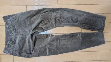 ISSEY MIYAKE 3 사이즈 코듀로이 팬츠 카키 계열 캐주얼