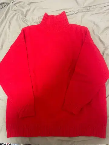 노스탤지어 빨간색 M 사이즈 니트 스웨터