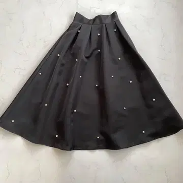 새상품급 SWINGLE 럭셔리 새틴 펄 스커트 롱 스커트