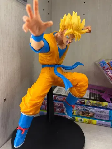 드래곤볼 레전즈 손오반 피규어
