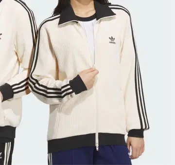 adidas 와플 트랙 자켓 S 스키즈 아이엔 착용 인기 완판템