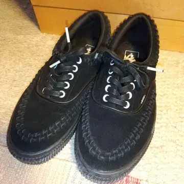 [ 새상품급 ] VANS 블랙 스웨이드 크리퍼 스니커즈 26.5