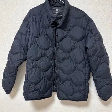 유니클로 울트라 라이트 다운 블랙