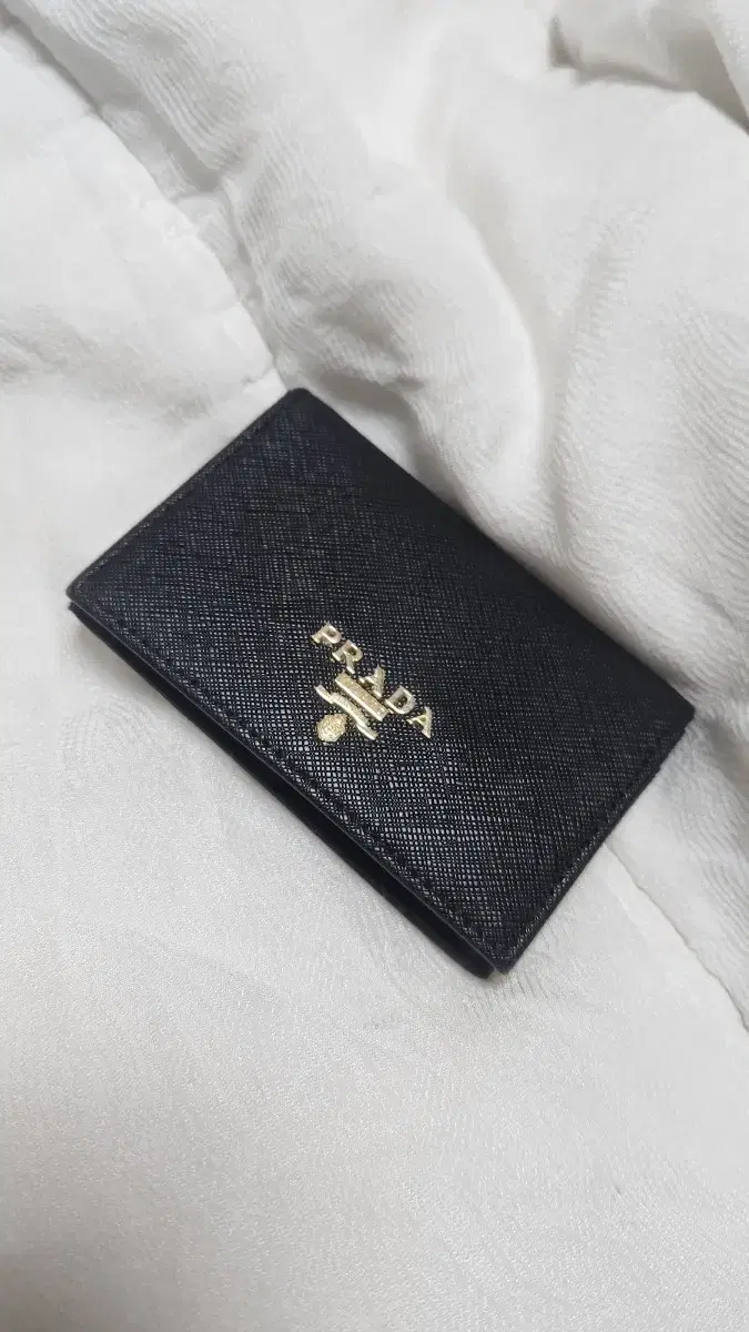 Prada card wallet fake / Vietnam san