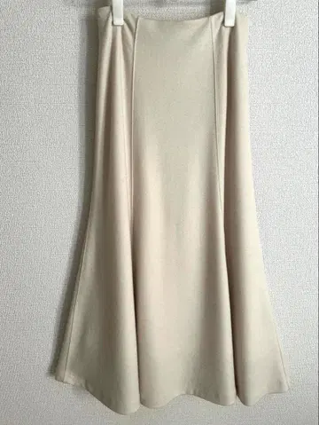 DES PRES 플레어 스커트