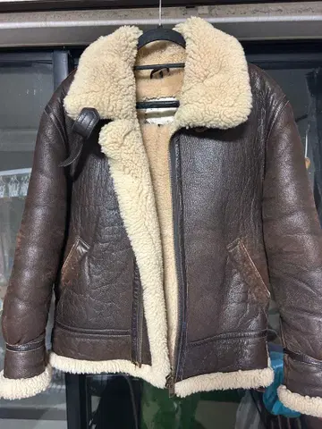 브라운 천연 가죽 보아 자켓