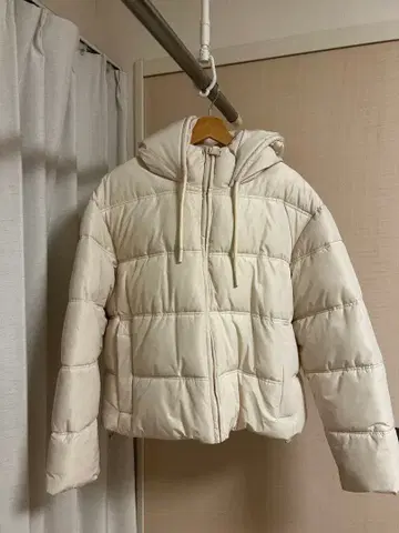 ZARA 워터 윈드 프로텍션 숏 퍼프 아노락 다운