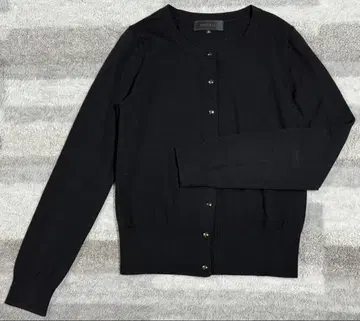 [상태 좋음] UNTITLED 블랙 가디건 모 100% 사이즈 2