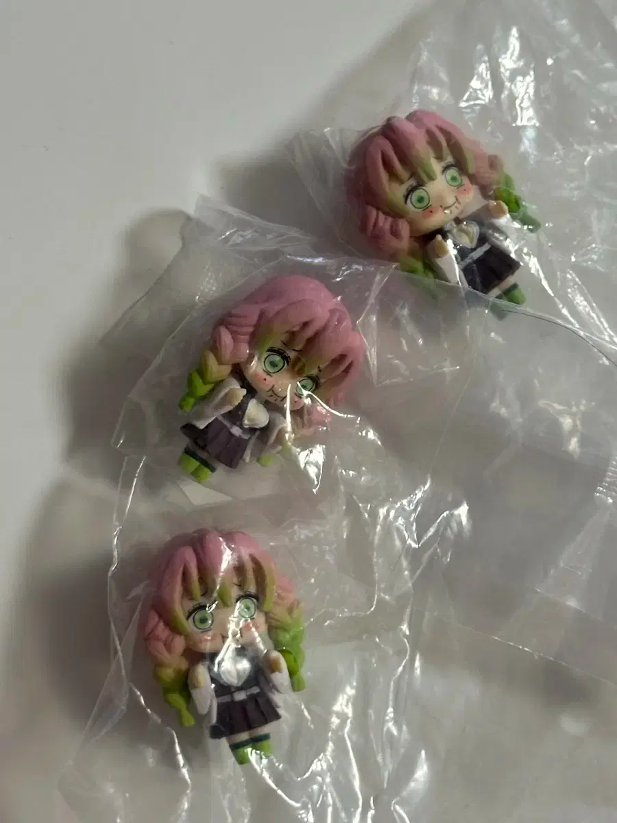 Demon Slayer Mitsuri Side-by-Side Figure