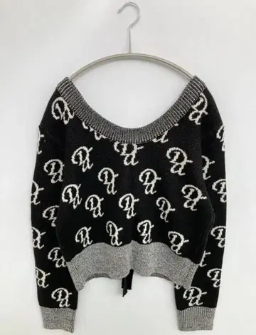 한국 Delicent 니트 스웨터