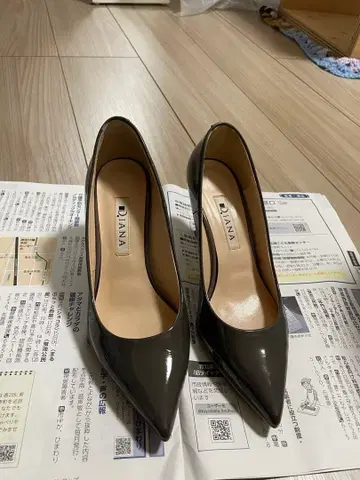 DIANA 하이힐 21.5