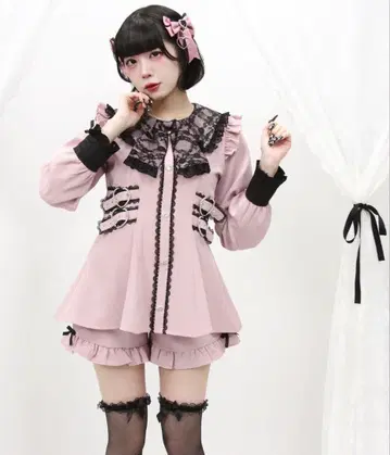 미사용 새상품 DearMyLove 레이스 리본 하트 버클 셋업 핑크