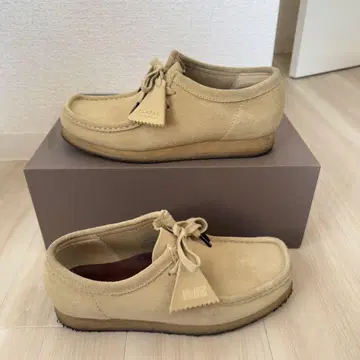 Clarks (클락스) Wallabe 왈라비 스웨이드 차카 부츠