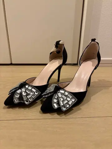 블랙 비쥬 리본 하이힐