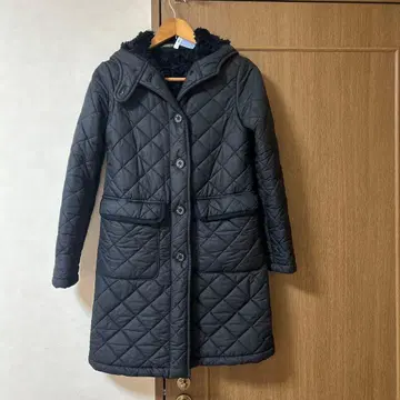 매킨토시 블랙 퀼팅 후드 부착 코트 중 보아 사이즈 34 S