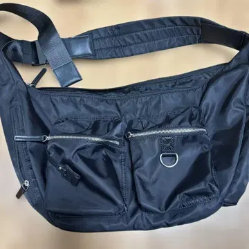 JEANASIS 블랙 숄더백