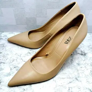 ZARA 베이지 스틸레토 하이힐 스무스 23.5.
