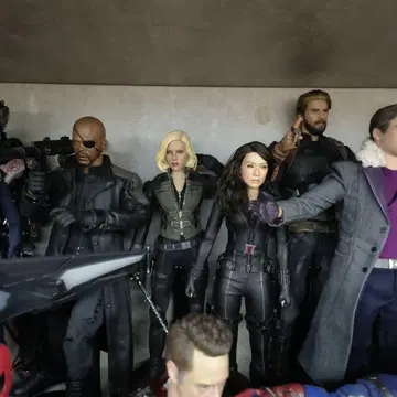 핫토이즈 무비 마스터피스 블랙 위도우 인피니티 워