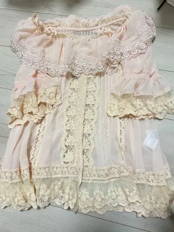 snidel 핑크 쉬폰 오프숄더 상의