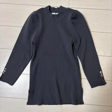 Mystrada 그레이 긴팔 개더 슬리브 니트