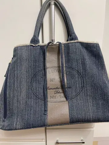 Samantha Thavasa 데미지 데님 토트백