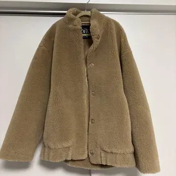새상품급 ZARA 베이지 보아 자켓