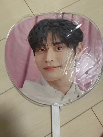 김지웅 부채 ZEROBASONE