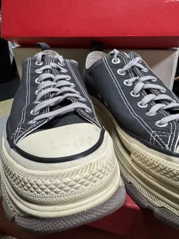 CONVERSE 레어 그레이 통굽 스니커즈