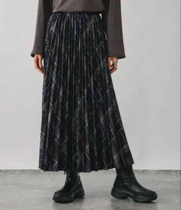 새상품 글로벌 워크 이지케어 플리츠 스커트