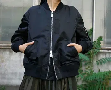 sacai 사카이 MA-1 Nylon Twill Blouson