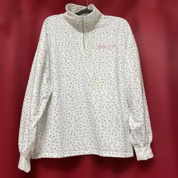 더블씨 플라워 프린트 하이넥 트레이닝복