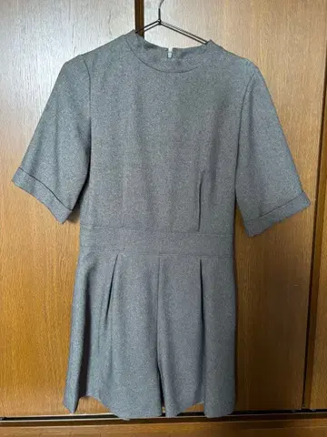 그레이 콤비네존 rose bud