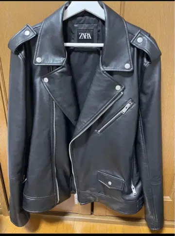 ZARA 블랙 가죽 라이더 자켓 L