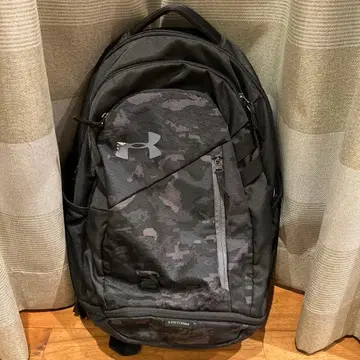 언더 아머 백팩 블랙