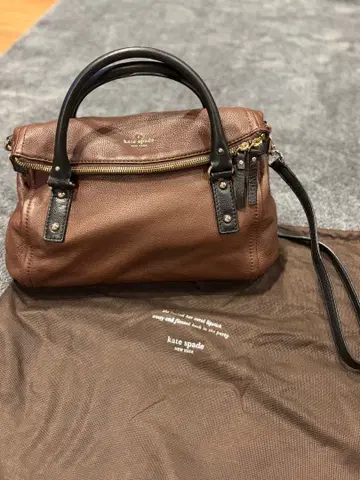 케이트 스페이드 브라운 핸드백 코블힐 폴드 오버