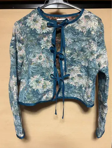 jouetie 프론트 리본 고블랑 자켓 꽃무늬 자수