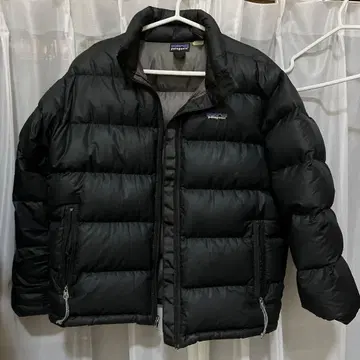 patagonia 다운 자켓 S 사이즈 블랙