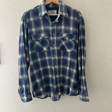 체크 셔츠 네이비