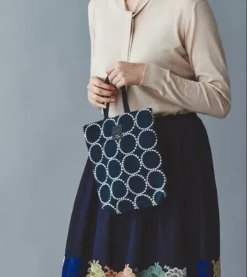 미나 페르호넨 토스트백 탬버린