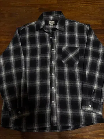 Bachus 블랙 화이트 체크 긴팔 셔츠 M