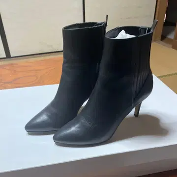 DIANA 숏부츠 24cm