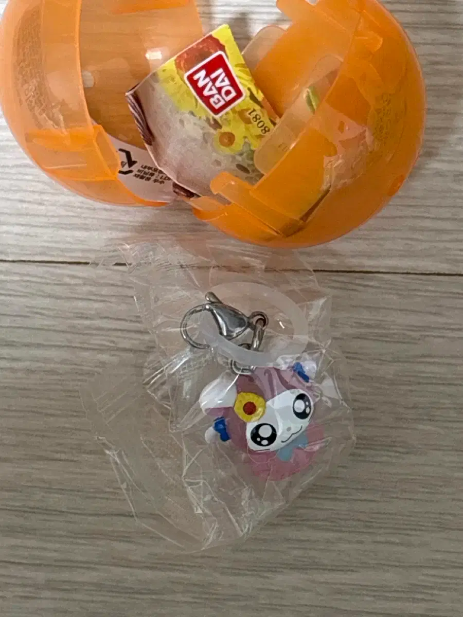 Hamtori Mezurushi Ribbon Gacha