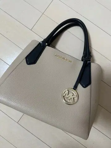 마이클코어스 핸드백