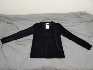 새상품 VANQUISH / 뱅퀴시 프리미엄 벨로아 V넥 긴팔