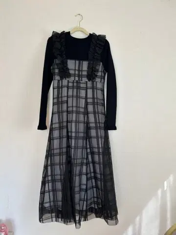 MAJESTICLEGON 프릴 체크 무늬 롱 원피스