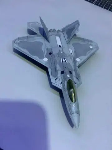 1/144 스케일 F-22 랩터 에이스 컴뱃 7 오시아 공군 사양